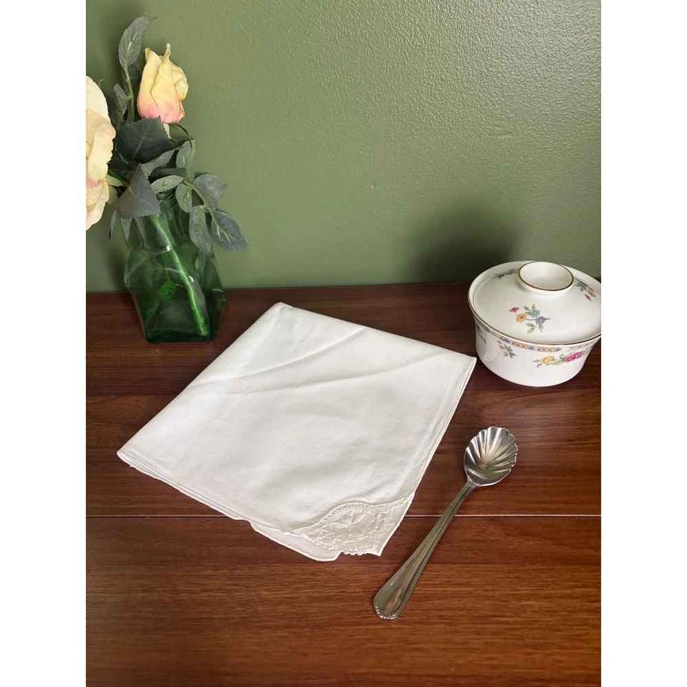 Vintage Crocheted Lace Corner Napkins, Set of 8, Grandmillennial Table Linens